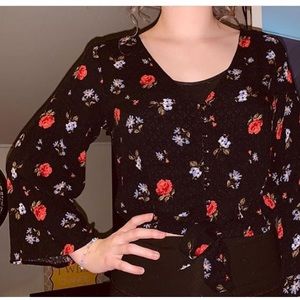 american eagle bellsleeve blouse